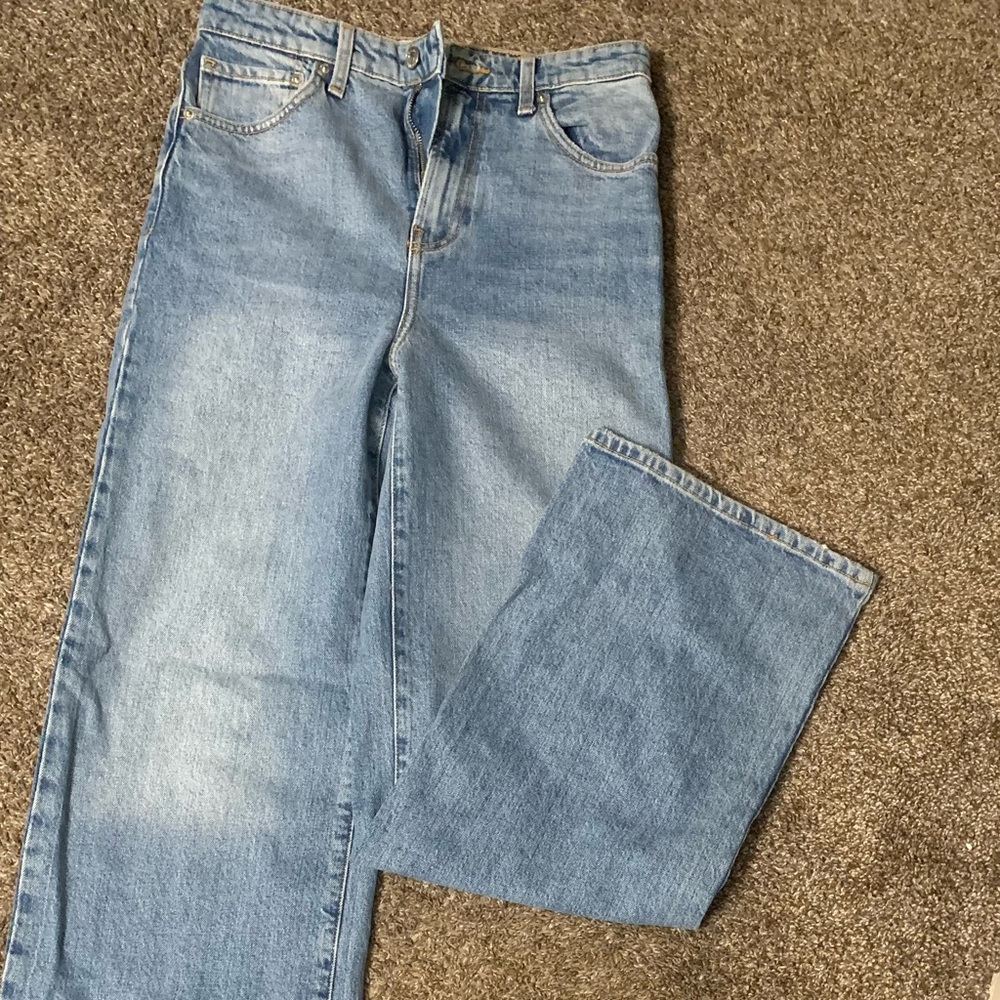 Wide leg jeans